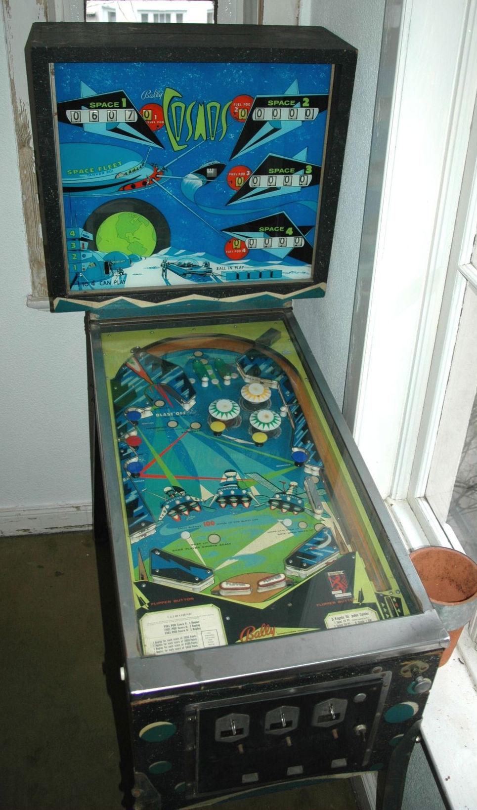 Bally Cosmos pinball machine 1969 USA coin operated arcade pinball game