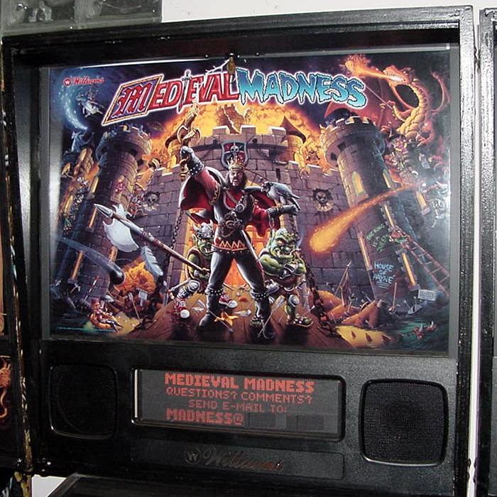 Williams Medieval Madness pinball machine collector buying