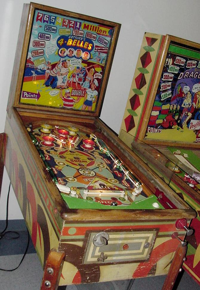 Gottlieb 4-Belles Four Bells 1954 coin operated pinball woodrail game