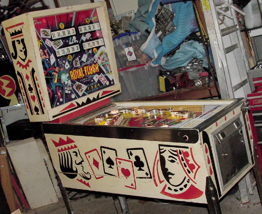 Gottlieb Royal Flush pinball machine 1976 - collector buying